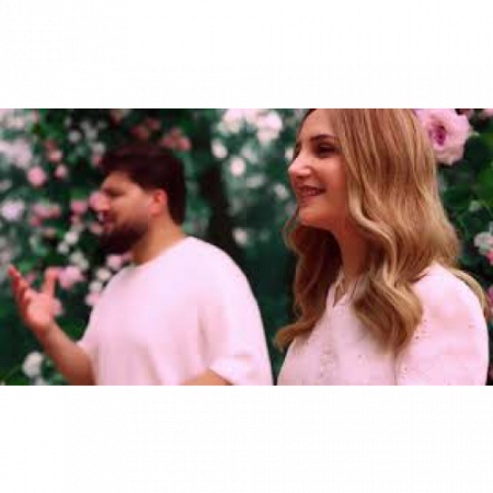 Davit Tujaryan & Merry Hovhannisyan - Sirts Qez Giti (2025)